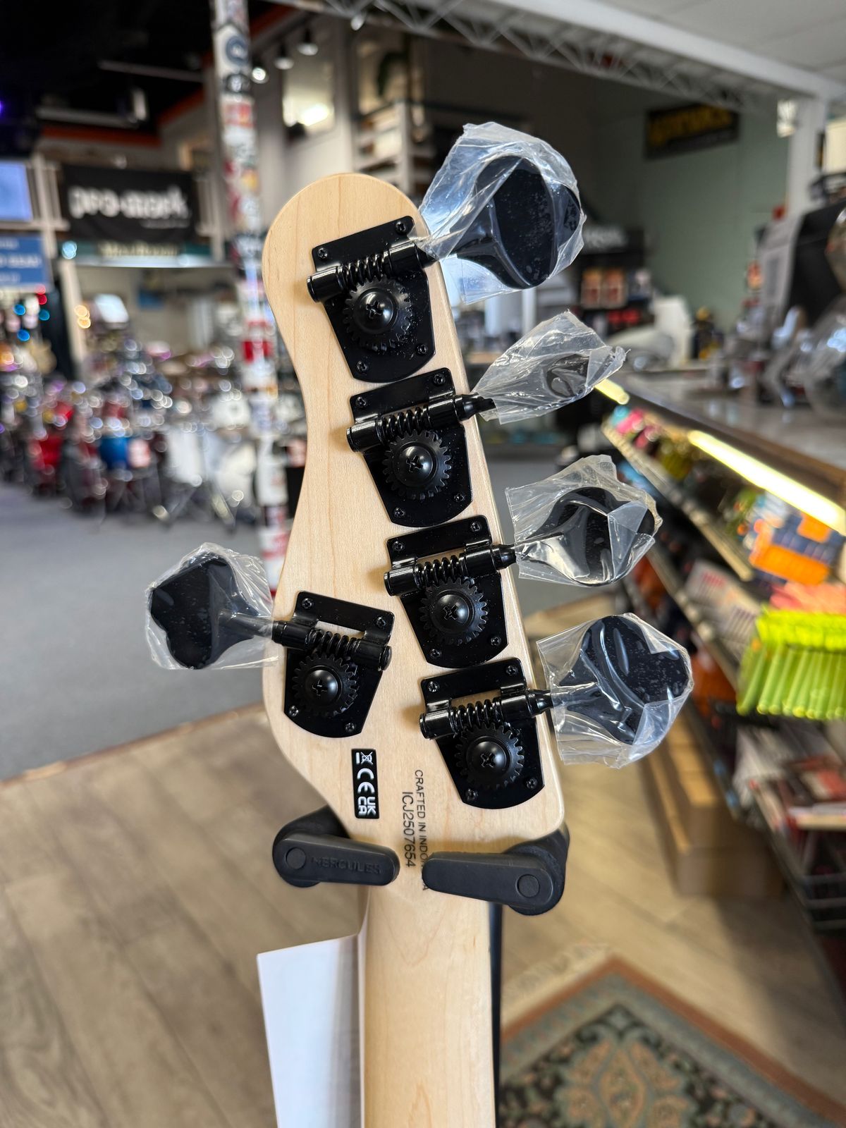 Jackson Pro Series Signature Adam Blackstone, Gladys Bass