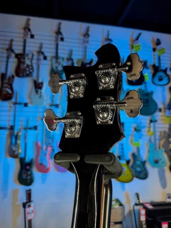Rickenbacker 4003S Jetglo