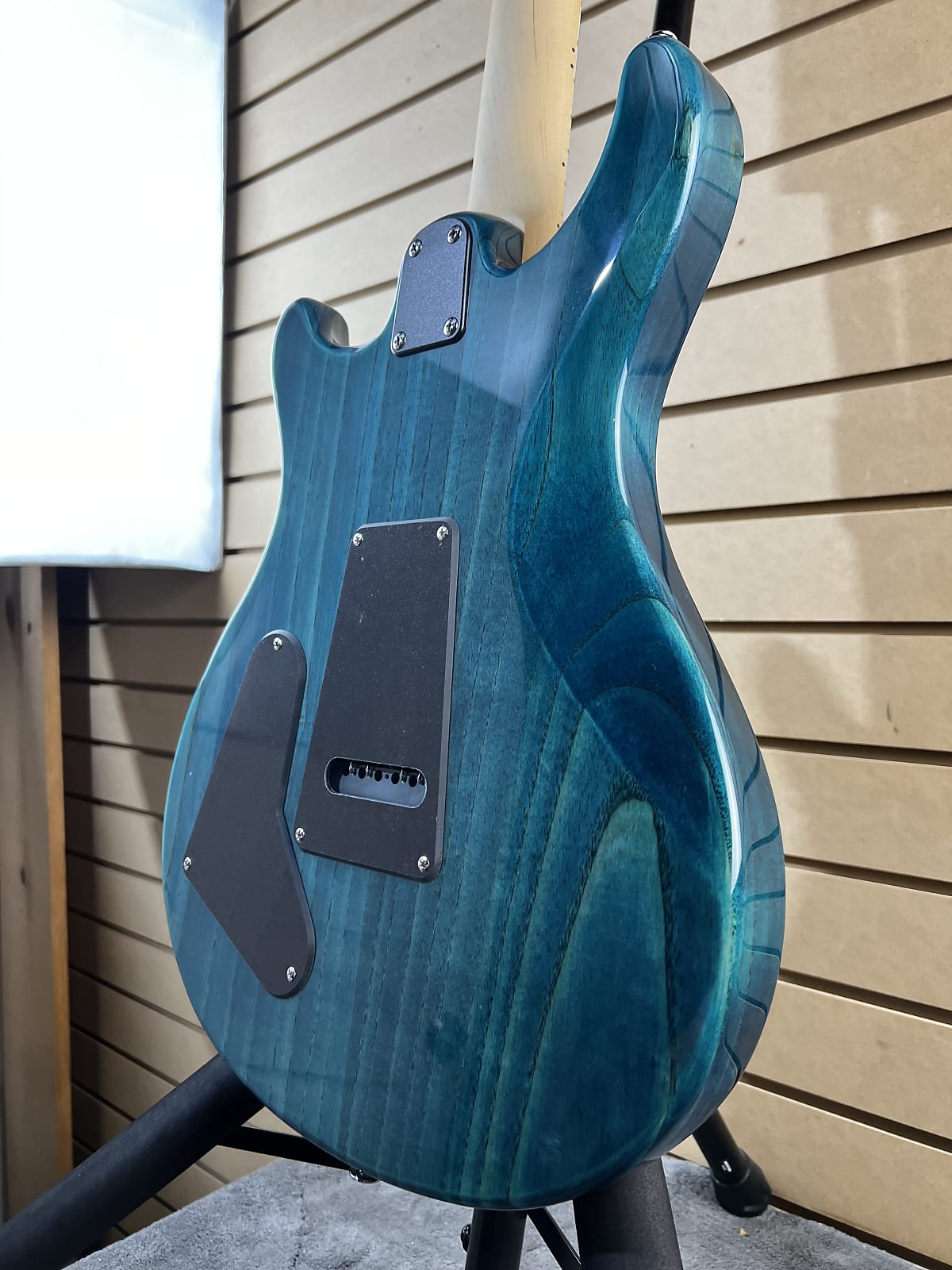 SE Swamp Ash Special Electric Guitar - Iris Blue #342