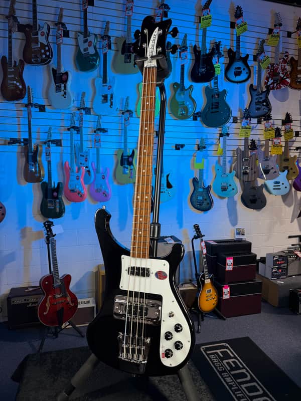 Rickenbacker 4003S Jetglo