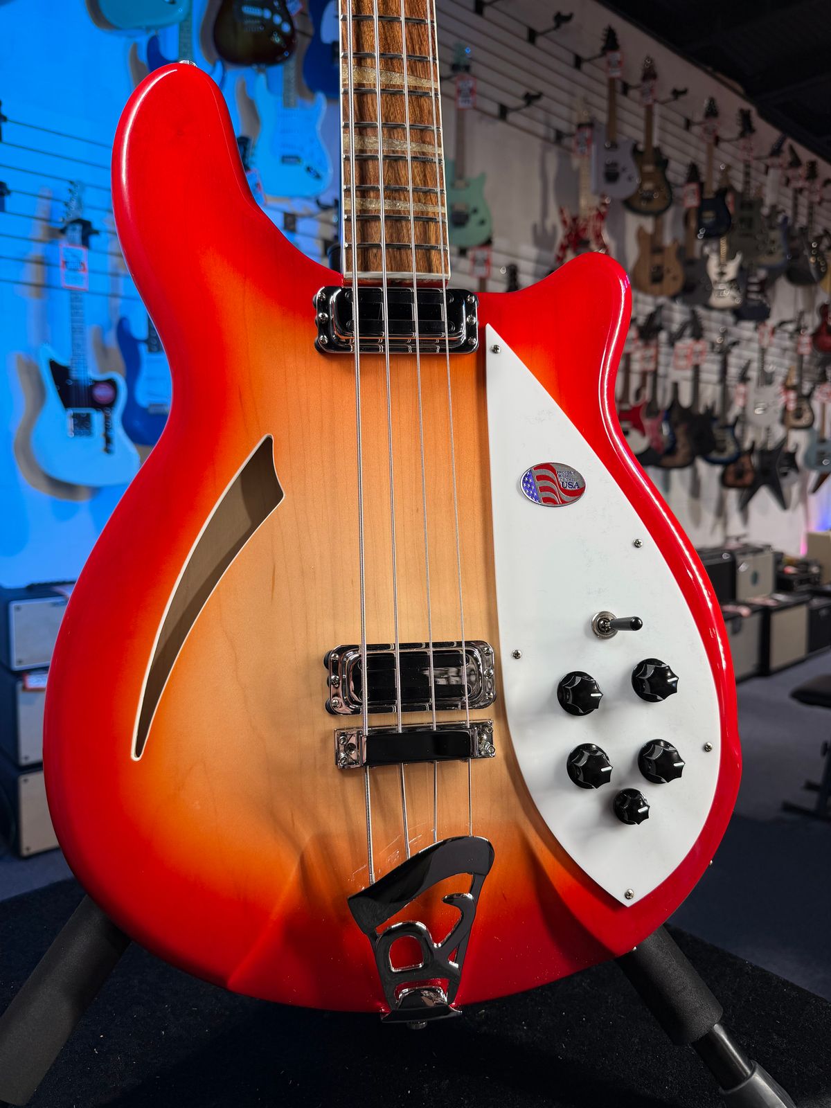 Rickenbacker 4005VFG Fireglo