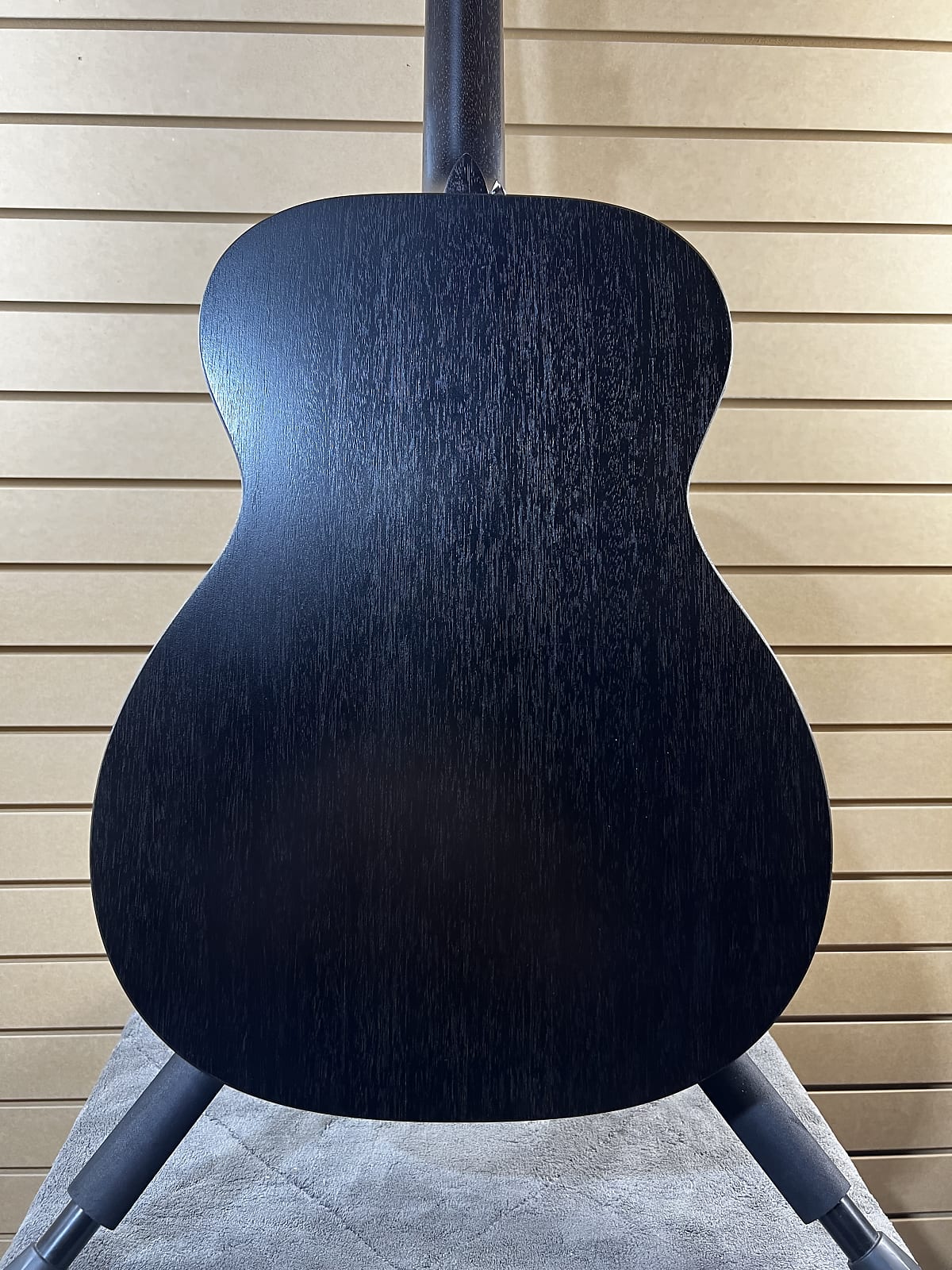 000-17E Left-Handed Acoustic-electric Guitar - Black Smoke #489