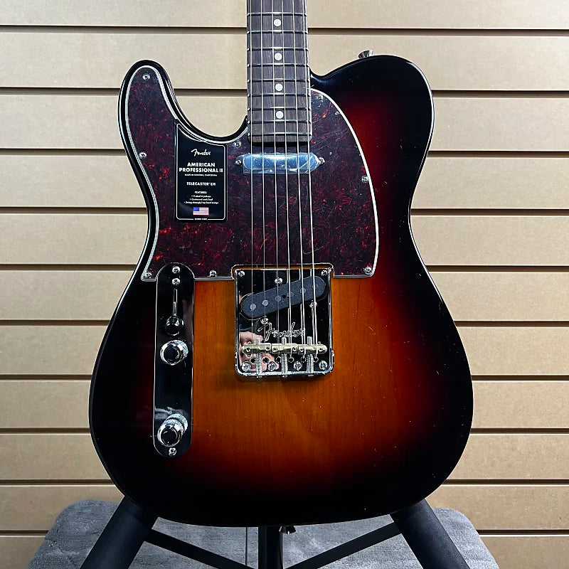 American Professional II Telecaster Left-Handed - 3-color Sunburst w/Rosewood Fretboard #811