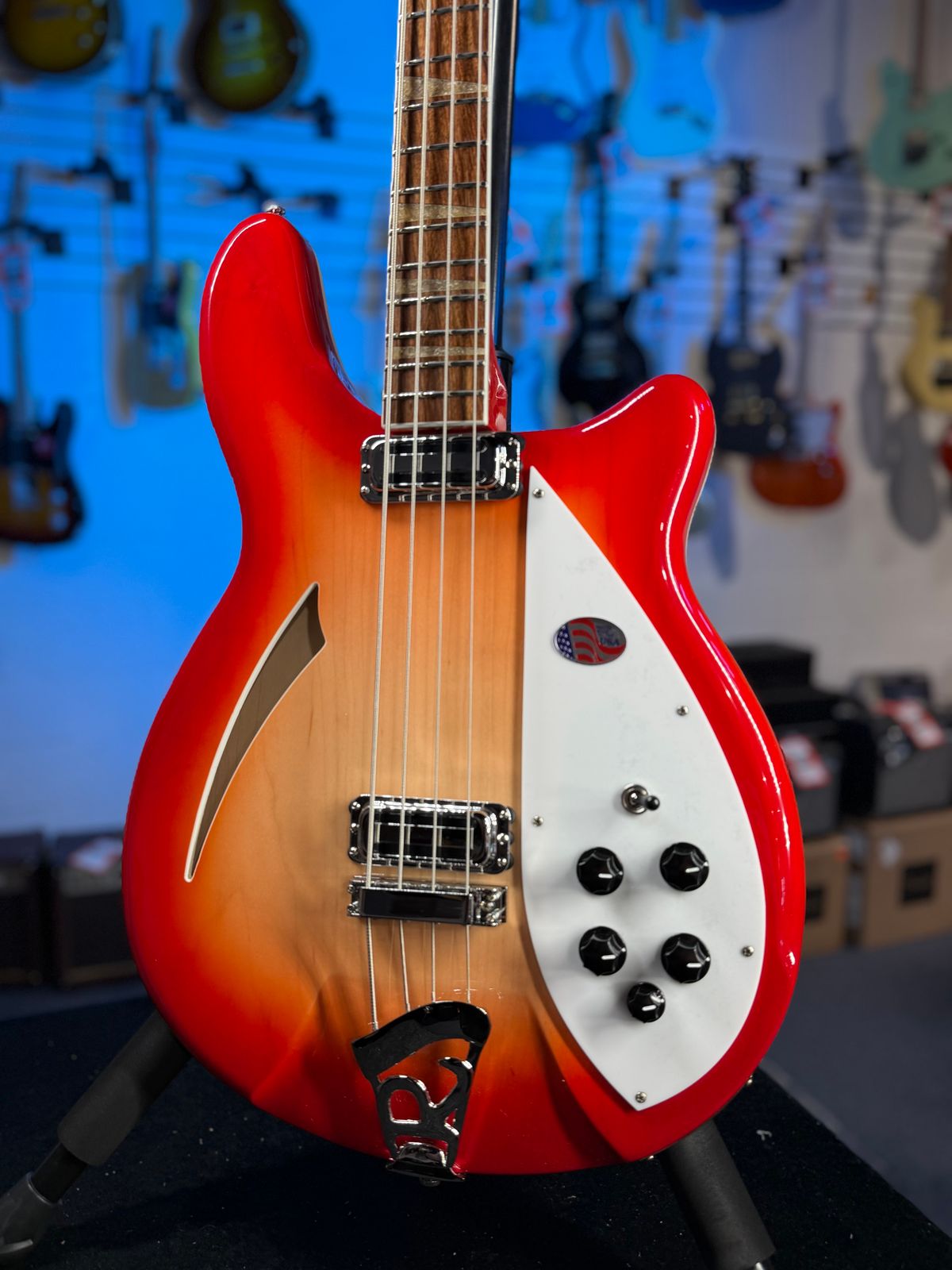 Rickenbacker 4005VFG Fireglo