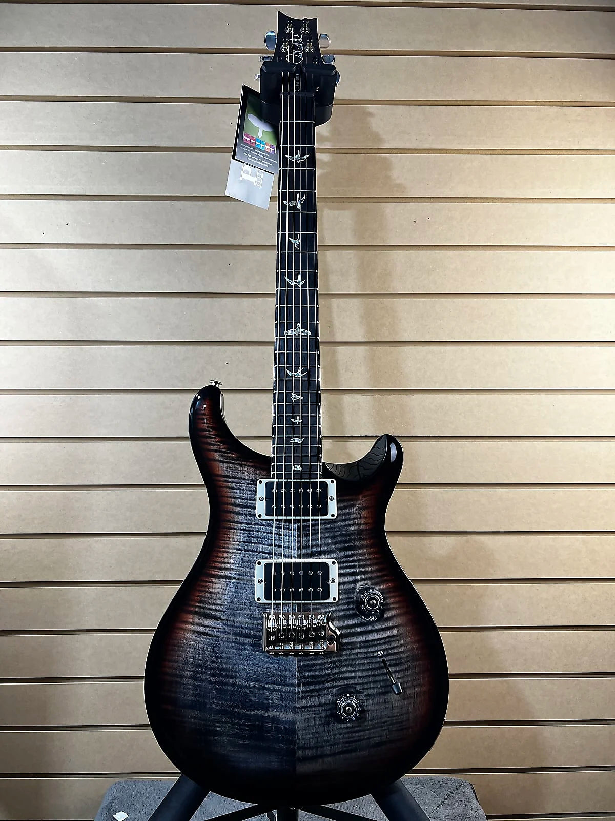 Custom 24 *Custom Color* - Charcoal Tri-Color Burst #736