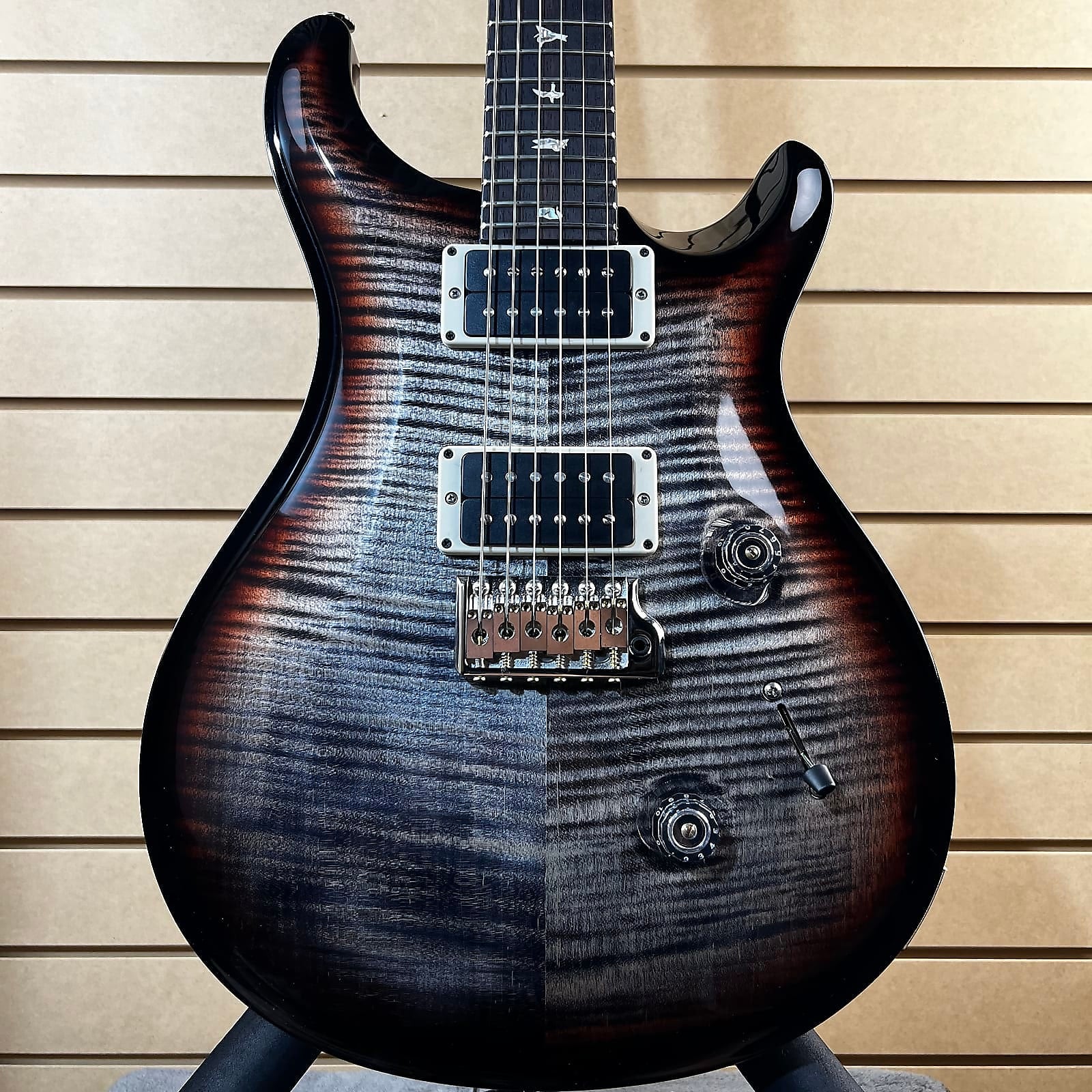 Custom 24 *Custom Color* - Charcoal Tri-Color Burst #736