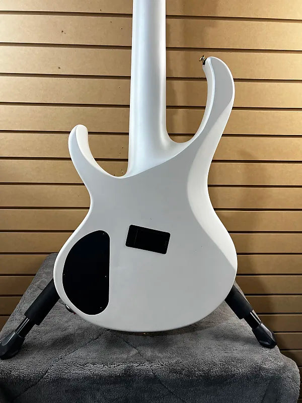 BTB Bass Workshop Multi-scale 5-string Electric Bass - Pearl White Matte #818