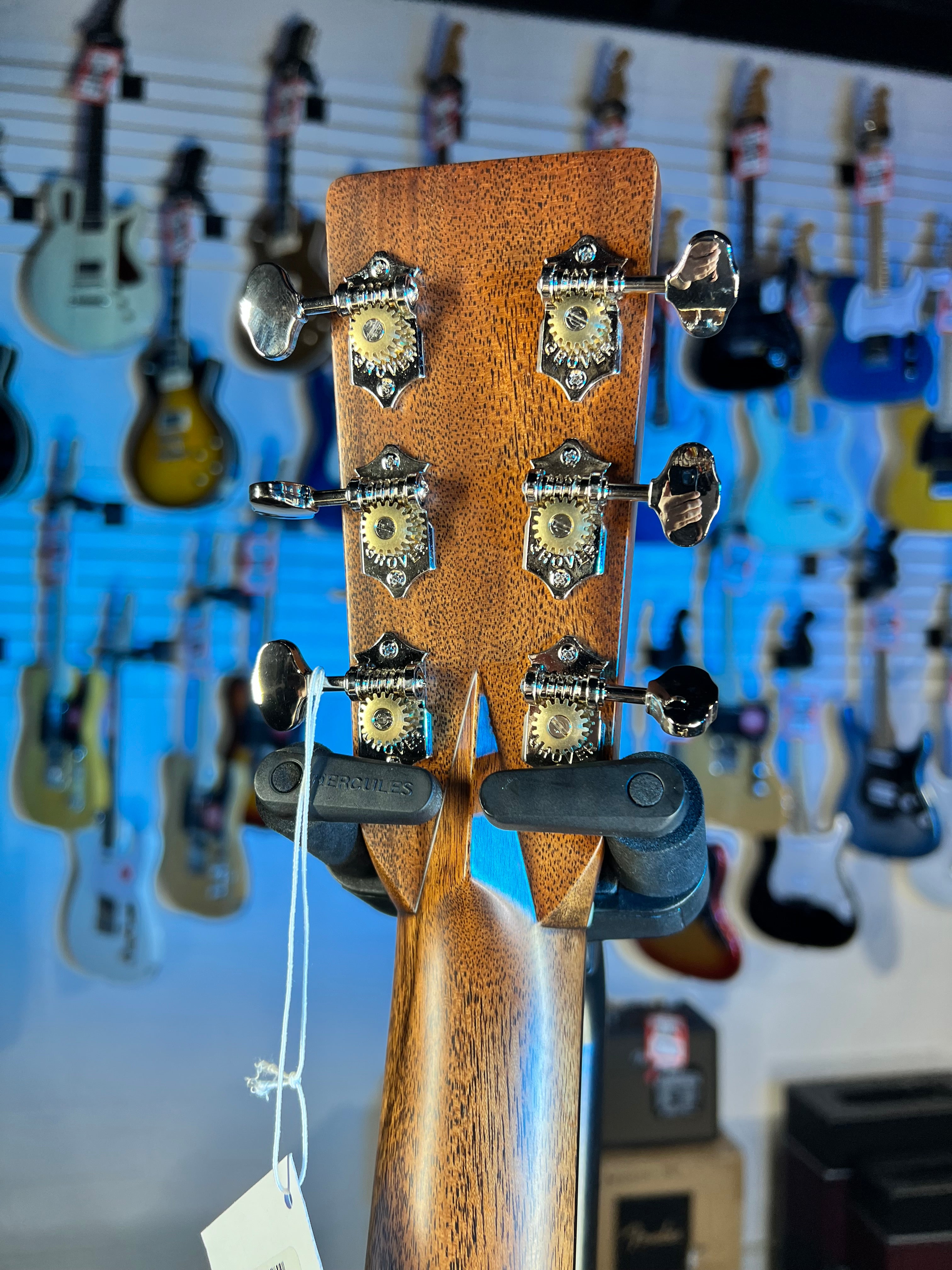 Martin HD-28L Lefty Standard Series Acoustic Guitar Natural with Aging Toner (2025) 466!