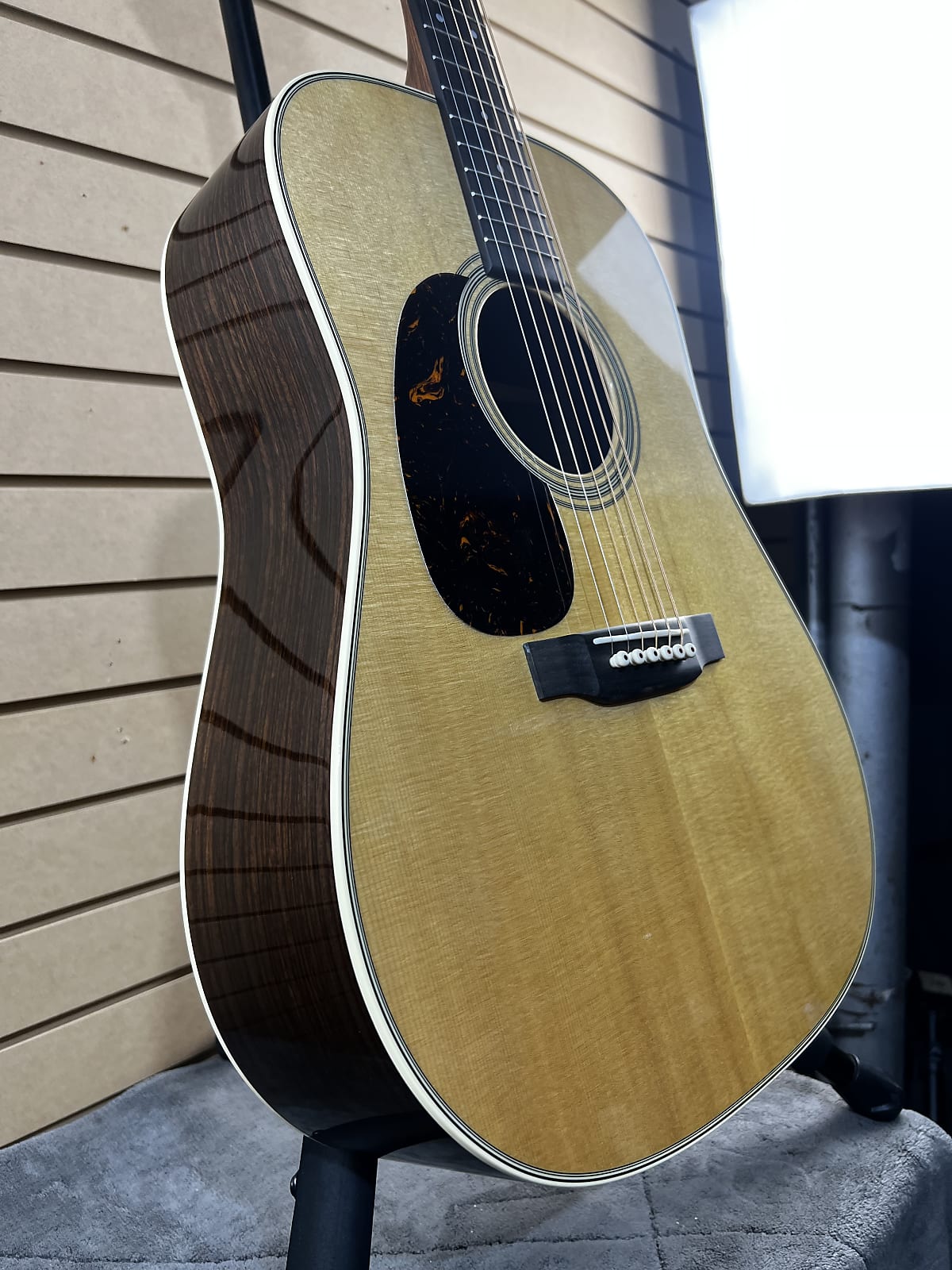 D-28 Left-Handed Acoustic Guitar - Natural #495