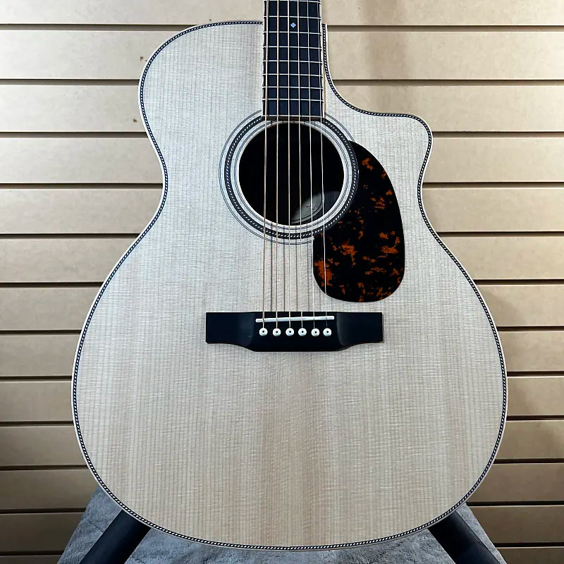 OMV-40R Legacy Series Acoustic Guitar - Natural #055