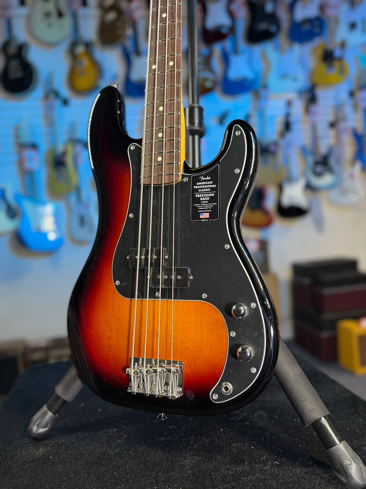 Fender American Professional Classic Precision Bass - 3-Color Sunburst, Rosewood Fingerboard GET PLEK'D! 910