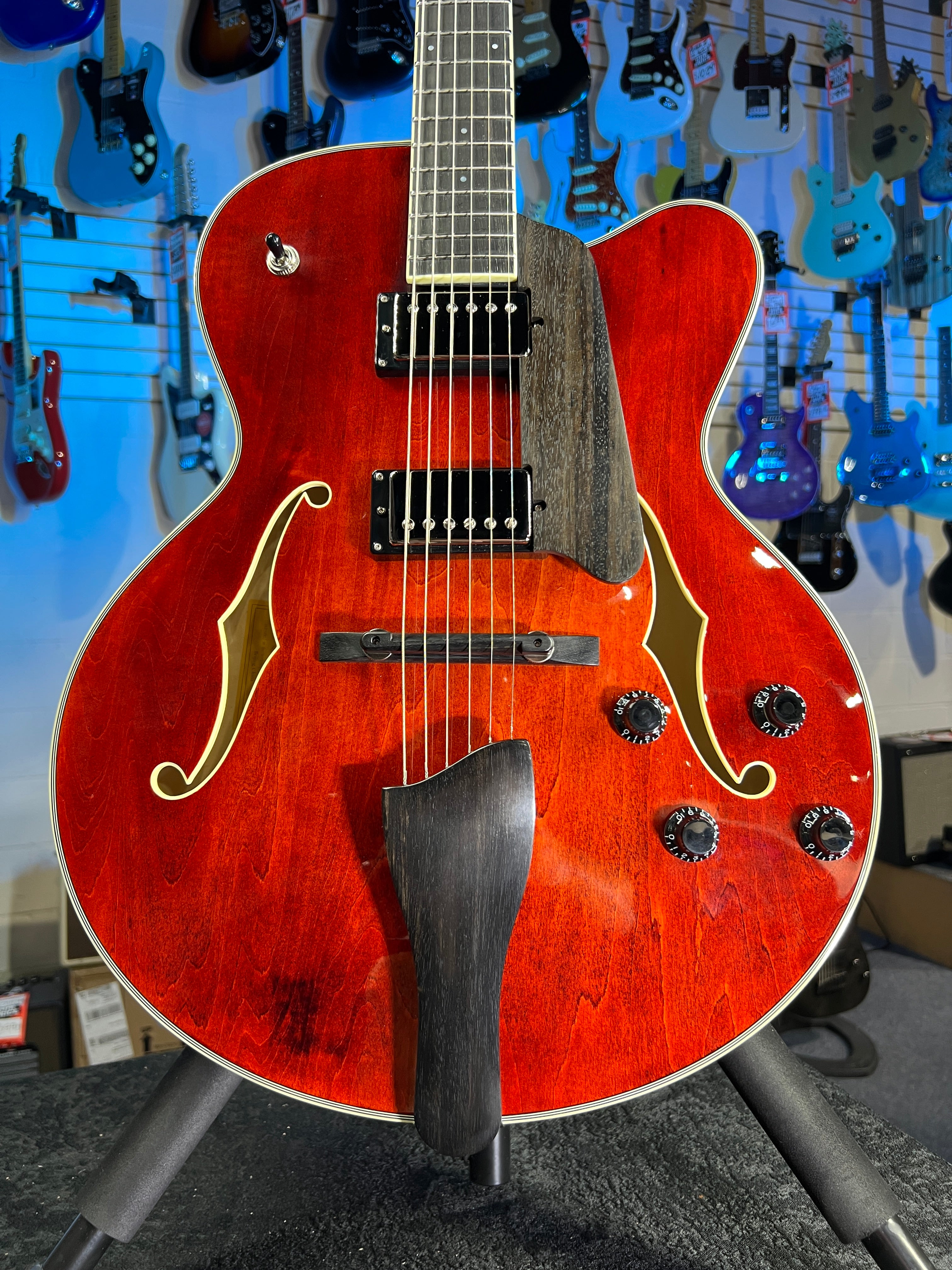 Eastman Guitars AR403CED Hollowbody Electric Guitar - Natural Auth Deal Free Ship! 448 GET PLEK’D!