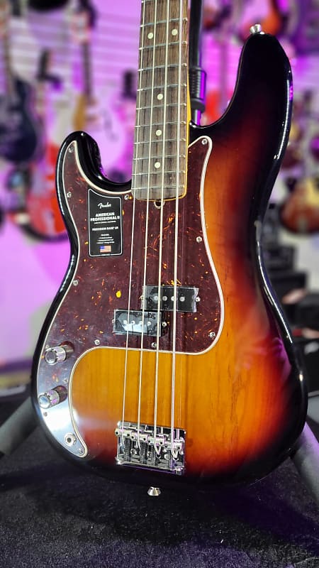 Fender American Professional II Precision Bass LEFTY 3-Tone Sunburst Rosewood | OHSC + Free Ship 173