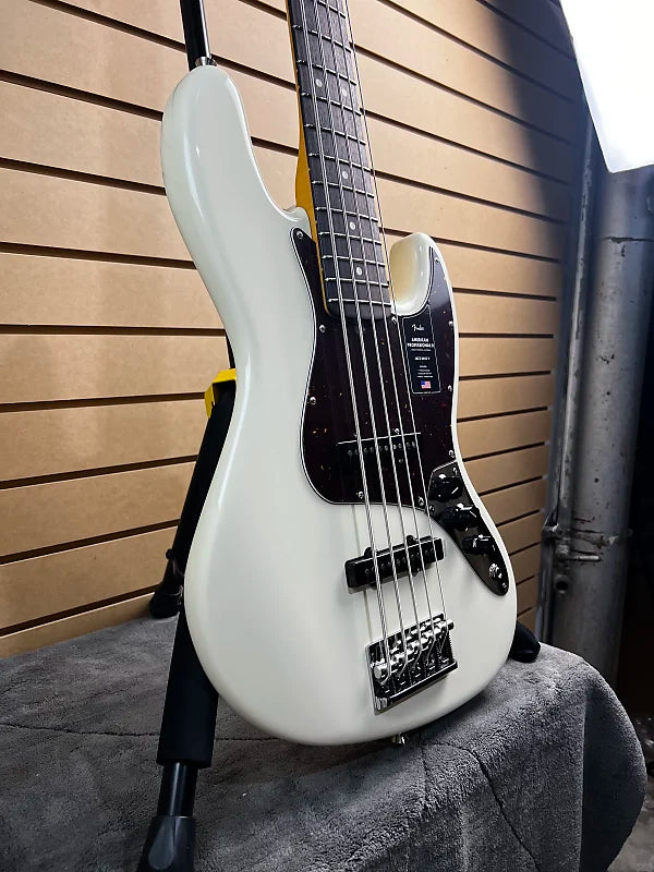 American Professional II Jazz Bass V - Olympic White w/Rosewood Fingerboard #676