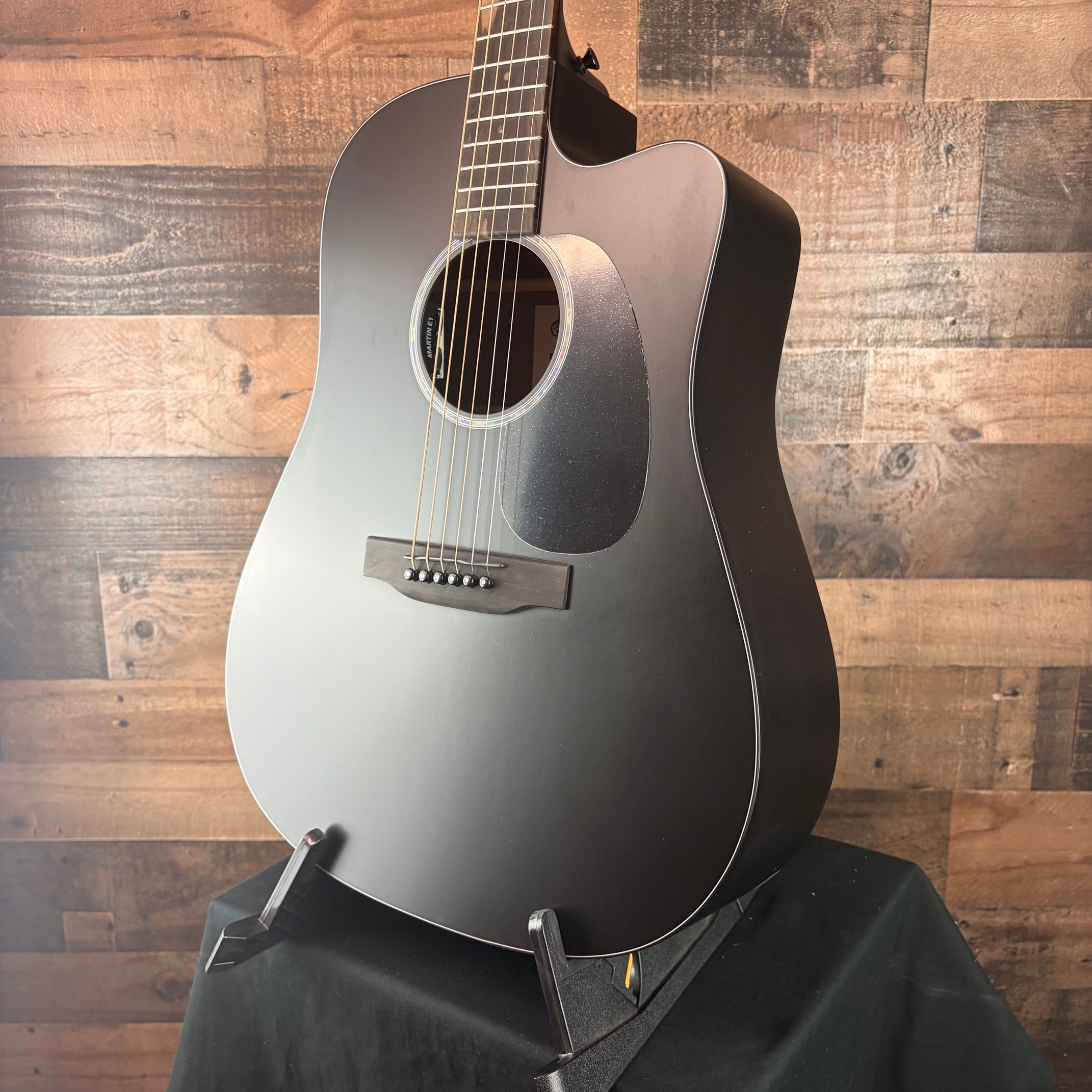 Martin DC-10E Modern Black