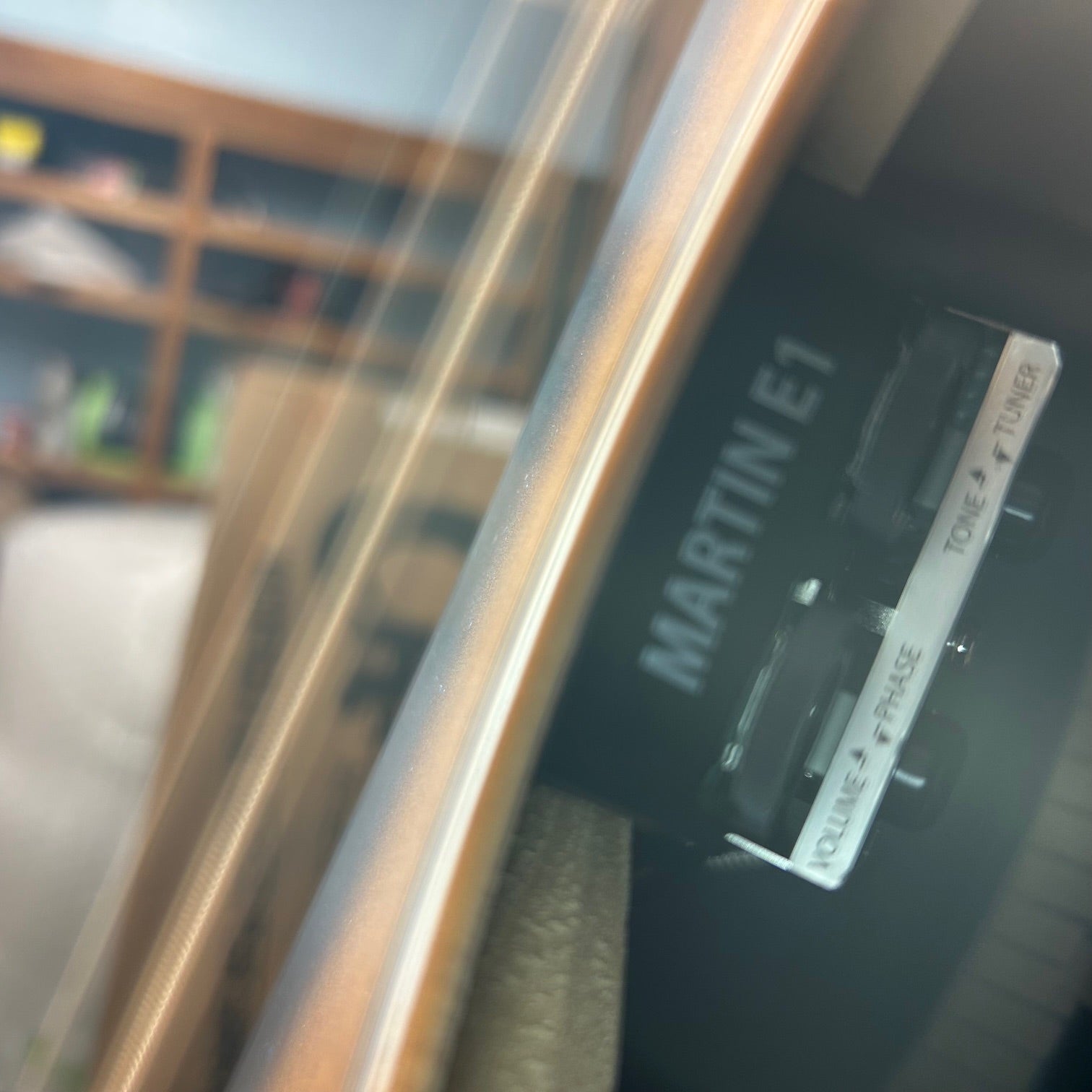 Martin Martin D-X2E Molly Tuttle Acoustic-Electric Guitar, Vintage Sunburst,  Satin #488