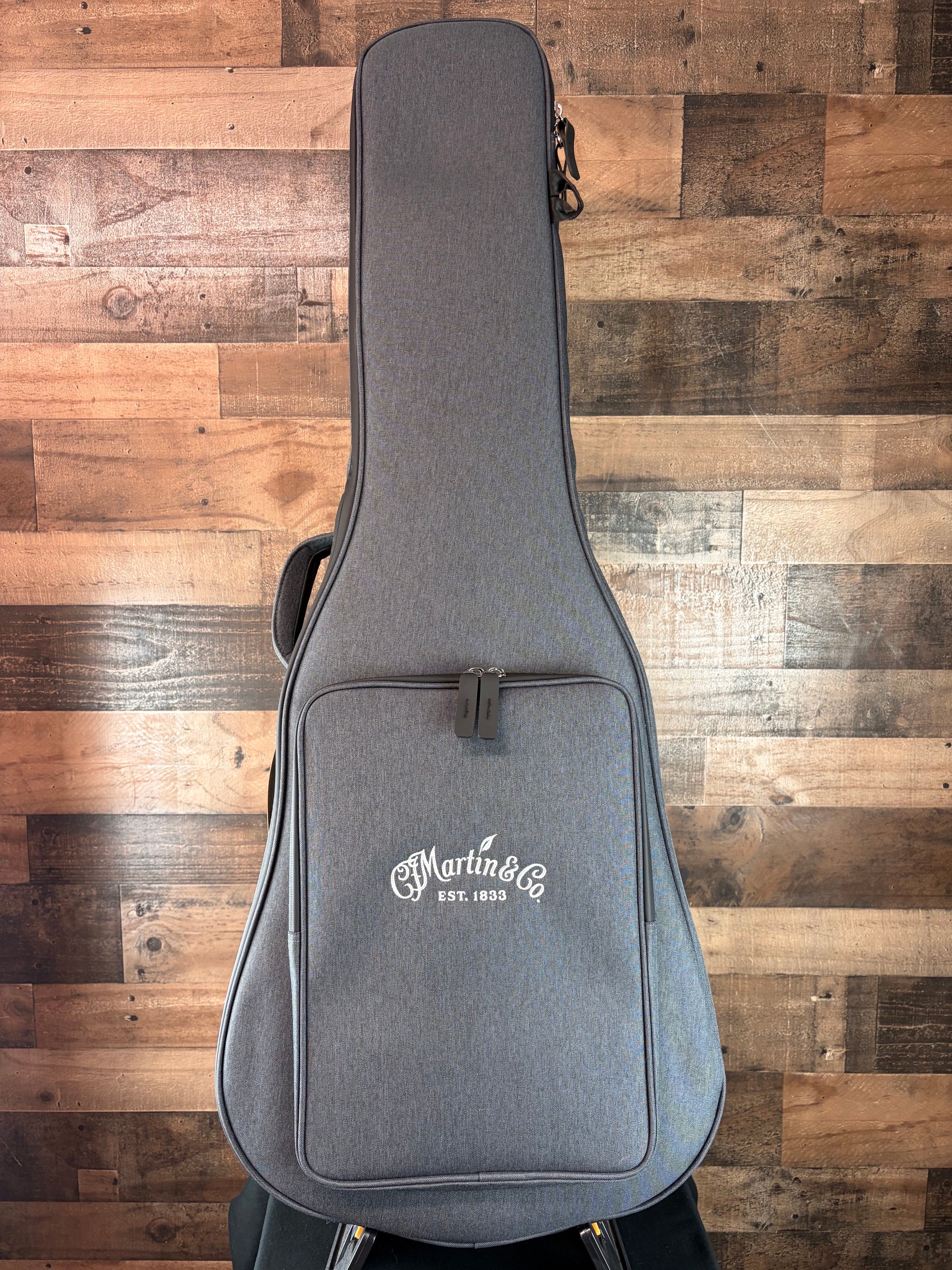 Martin 0-10E Retro Jason Isbell Natural