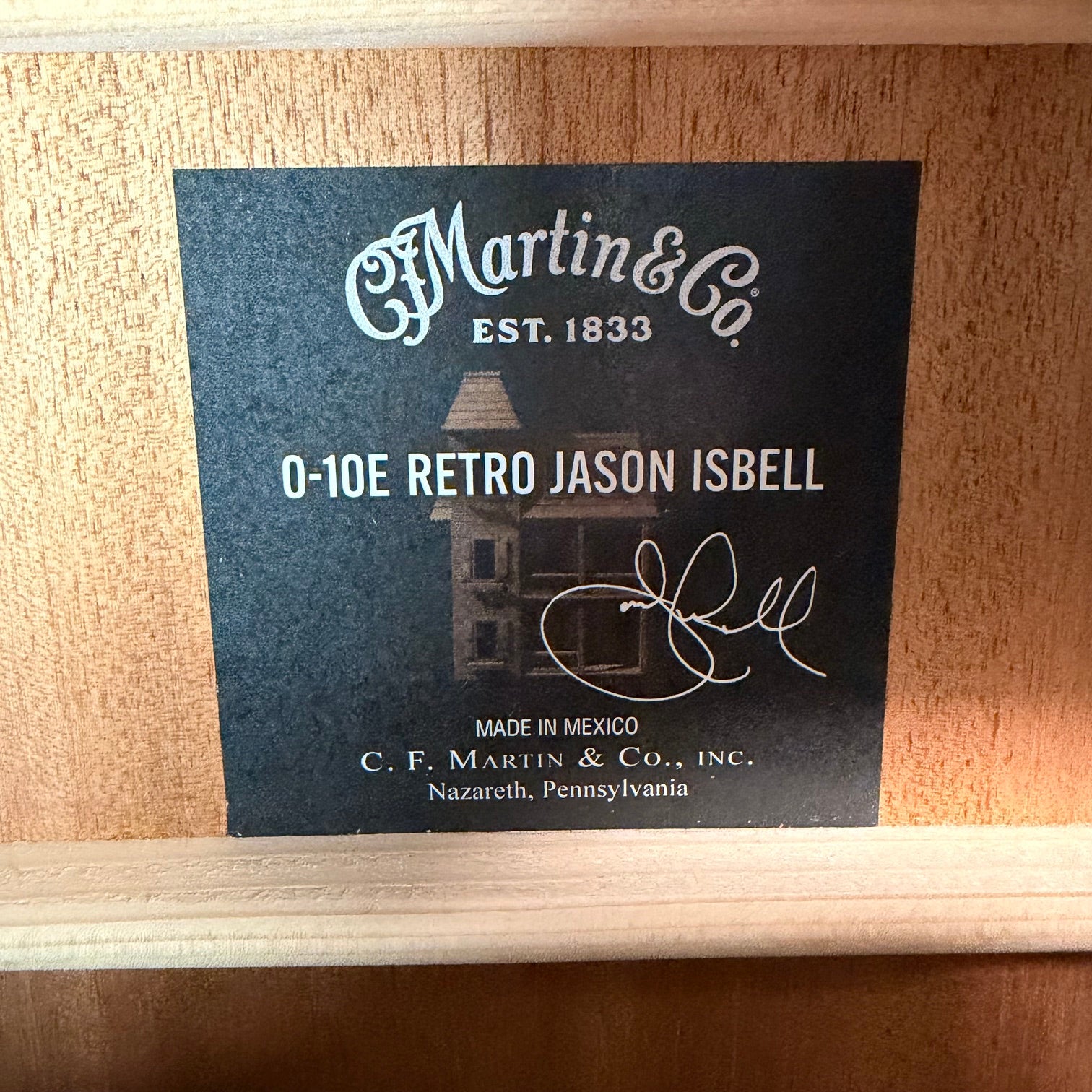 Martin 0-10E Retro Jason Isbell Natural