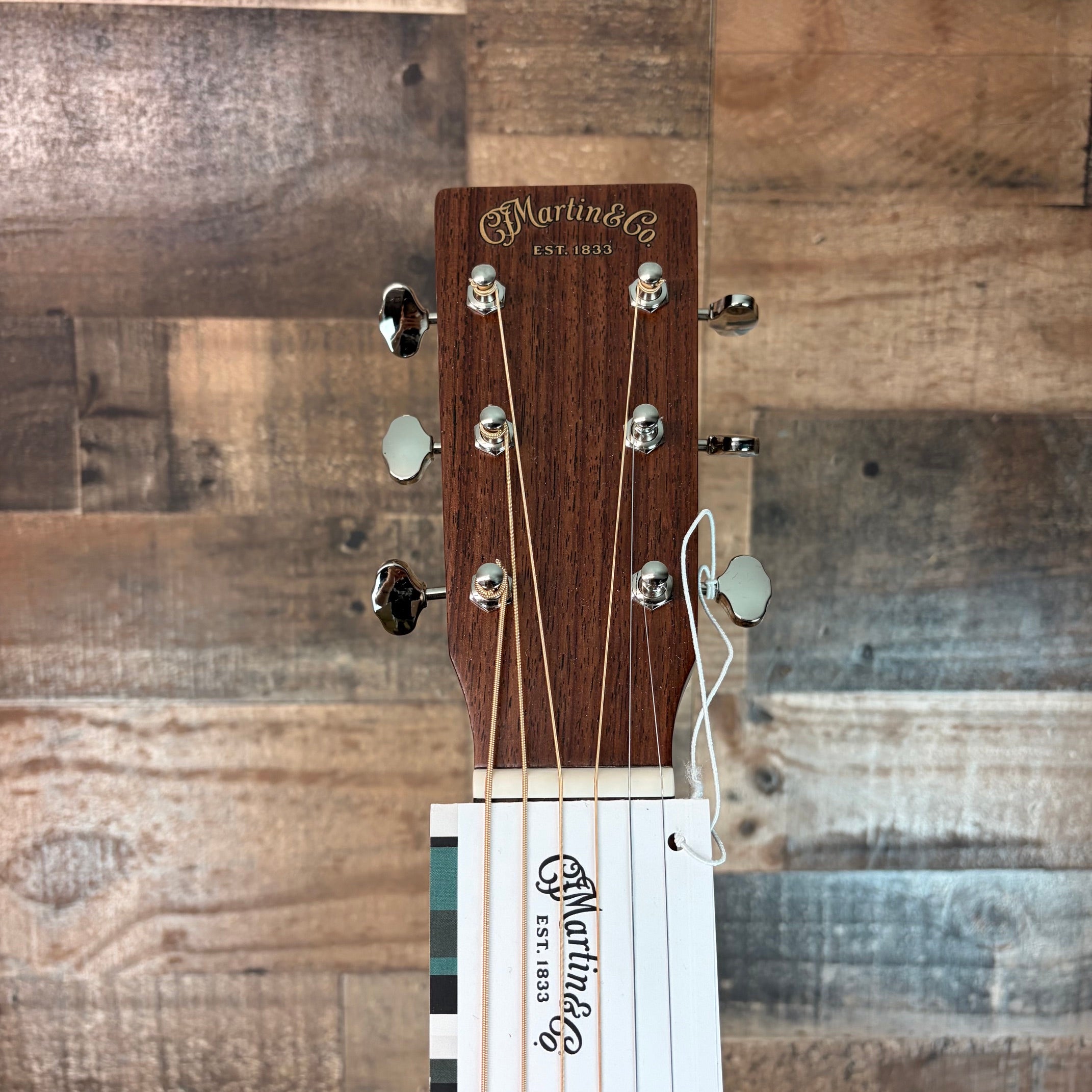Martin 0-10E Retro Jason Isbell Natural