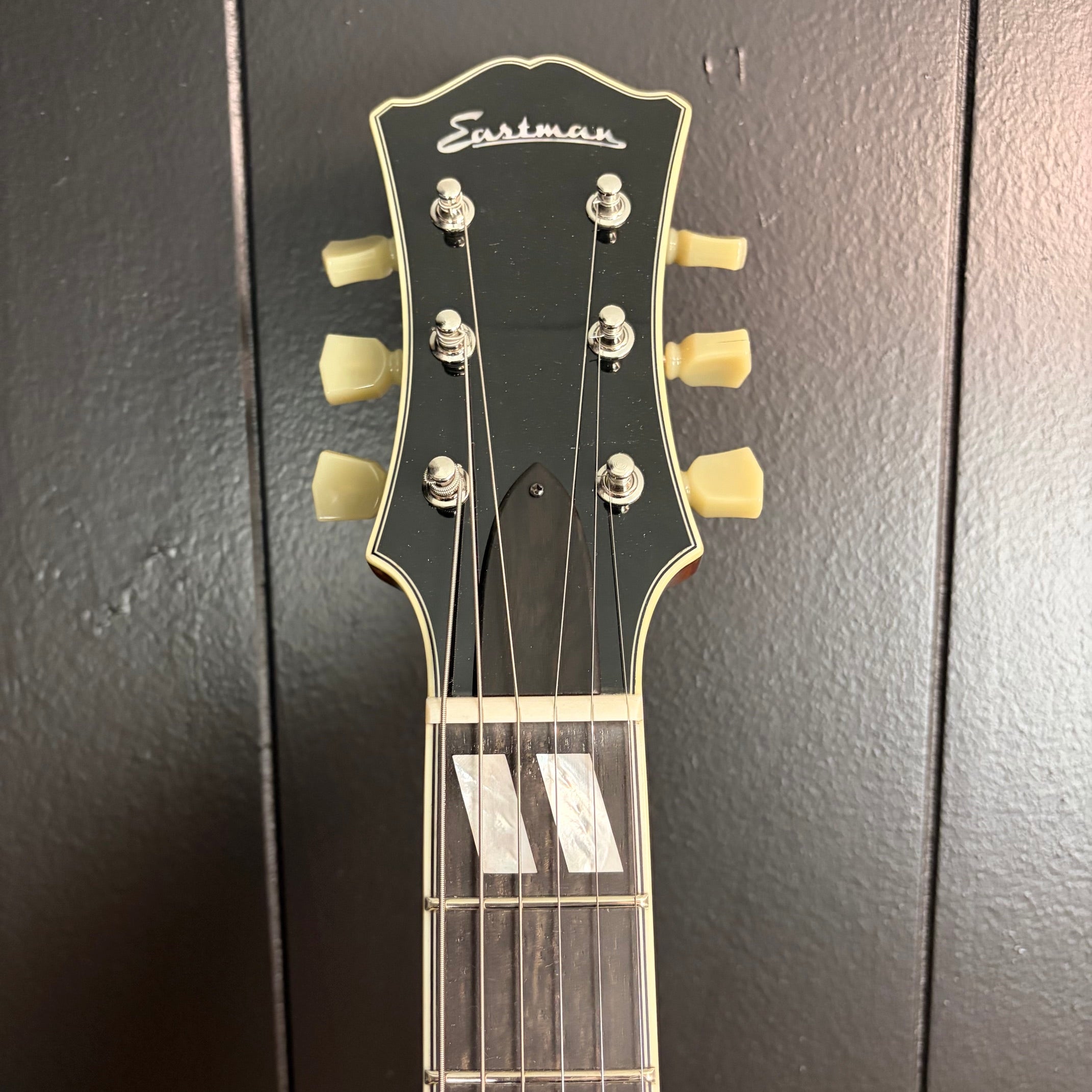 Eastman T486-GB Thinline Semi-Hollowbody Goldburst