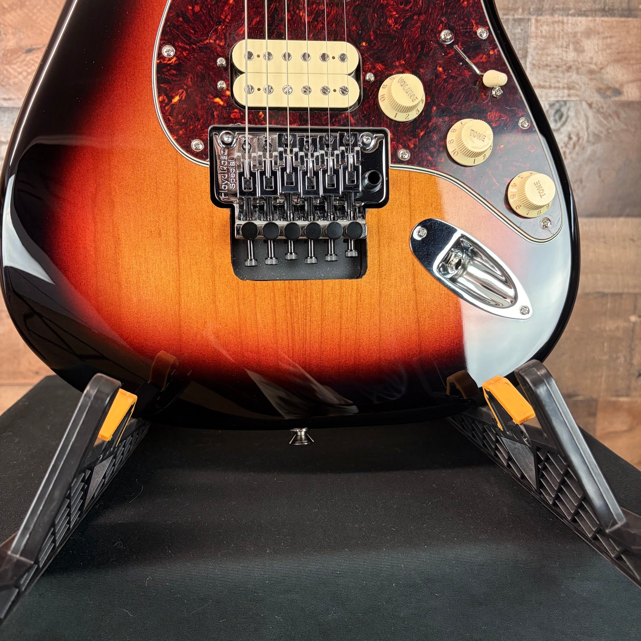 Fender Player II Modified HSS Stratocaster Floyd Rose 3-Color Sunburst