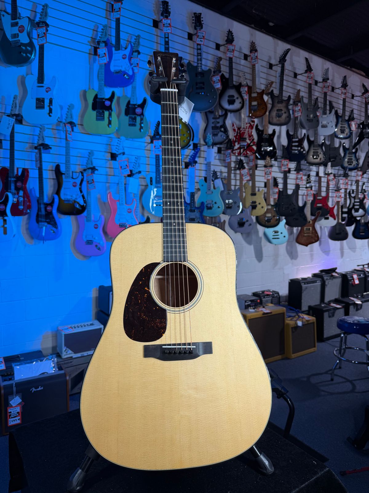Martin Super D-18 Left-Handed Natural