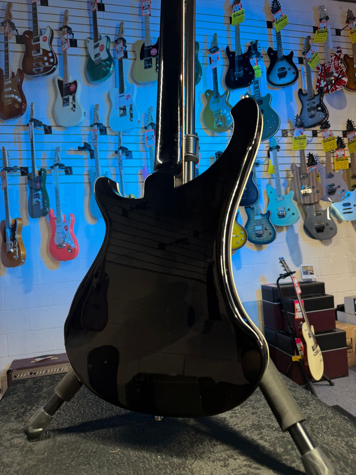 Rickenbacker 4003 Jetglo