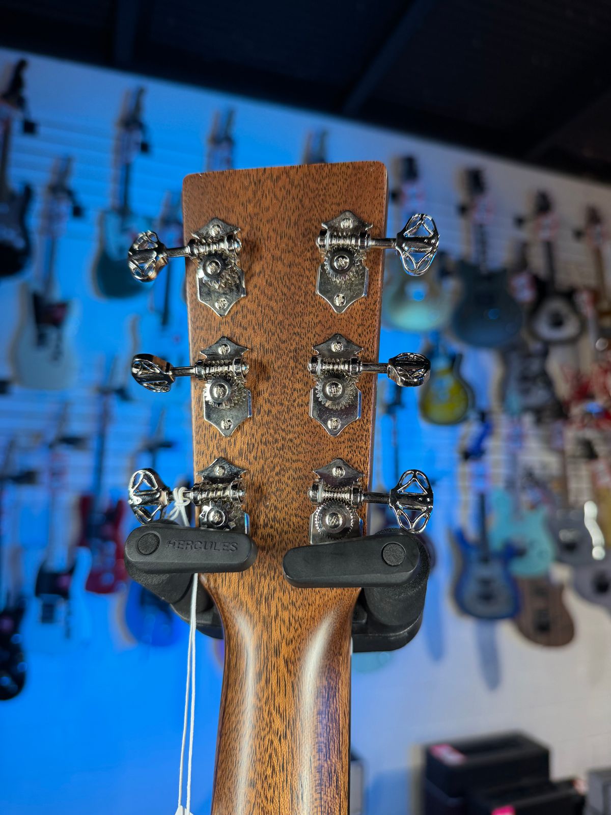 Martin Road Series SC-13E Natural