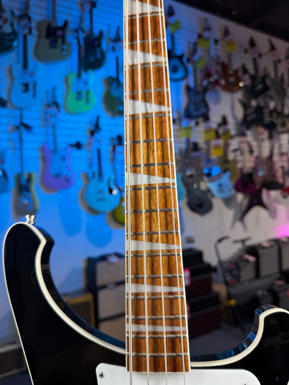 Rickenbacker 4003 Jetglo