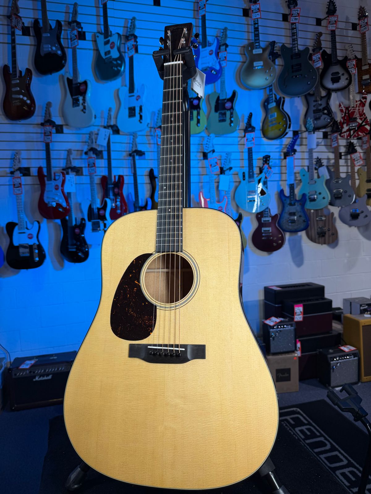 Martin Super D-18 Left-Handed Natural