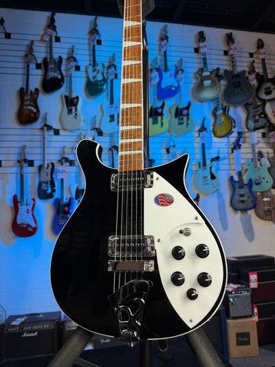 Rickenbacker 620JG Jetglo