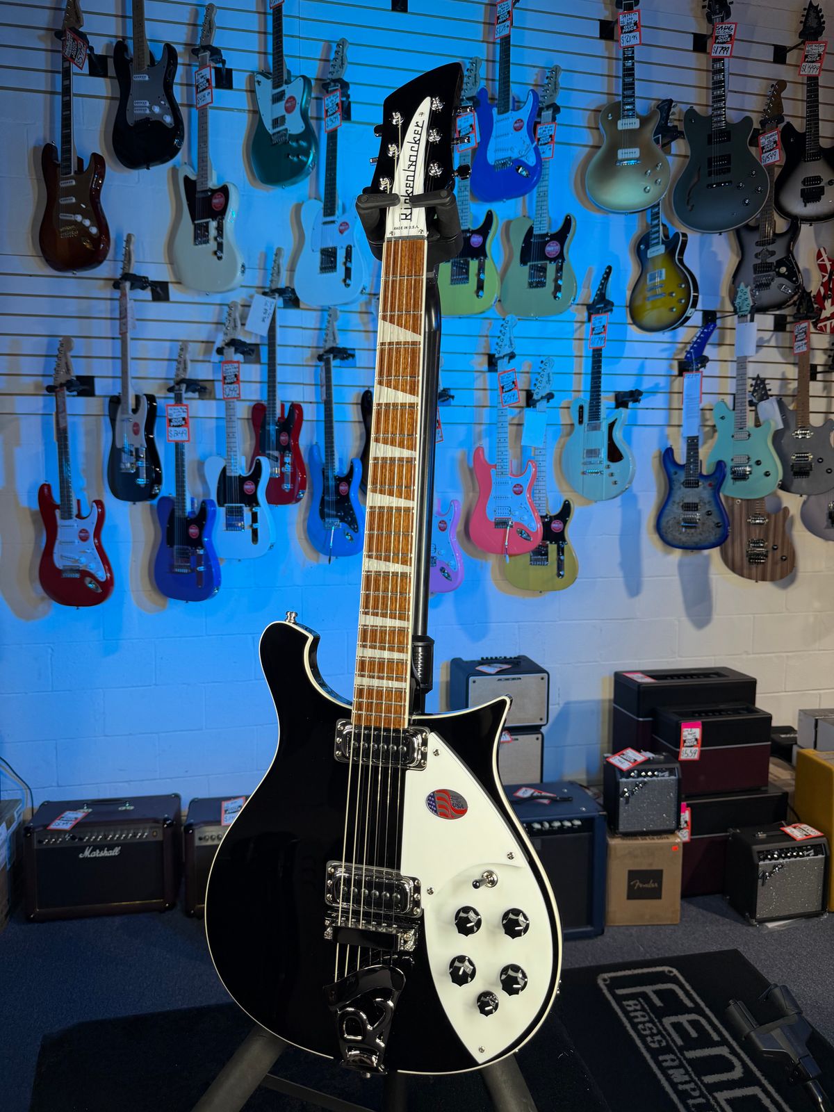 Rickenbacker 620JG Jetglo