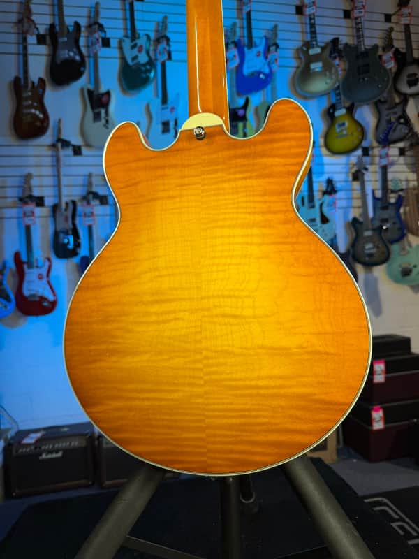 Eastman T484 Thinline Semi-Hollowbody Goldburst