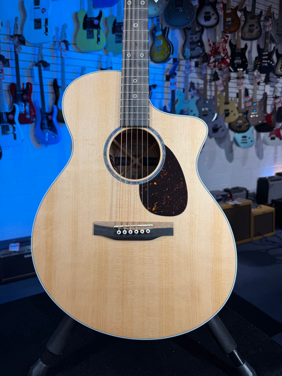 Martin Road Series SC-13E Natural