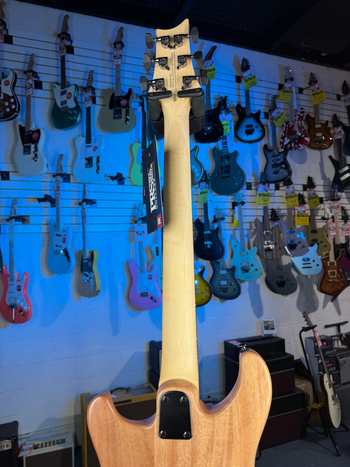 PRS SE CE 24 Satin - Flat White Top, C&M Exclusive - Black / Smoked Hardware # 555