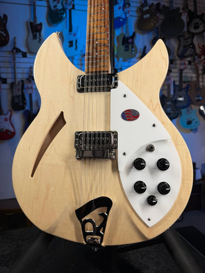 Rickenbacker 330/12 Mapleglo