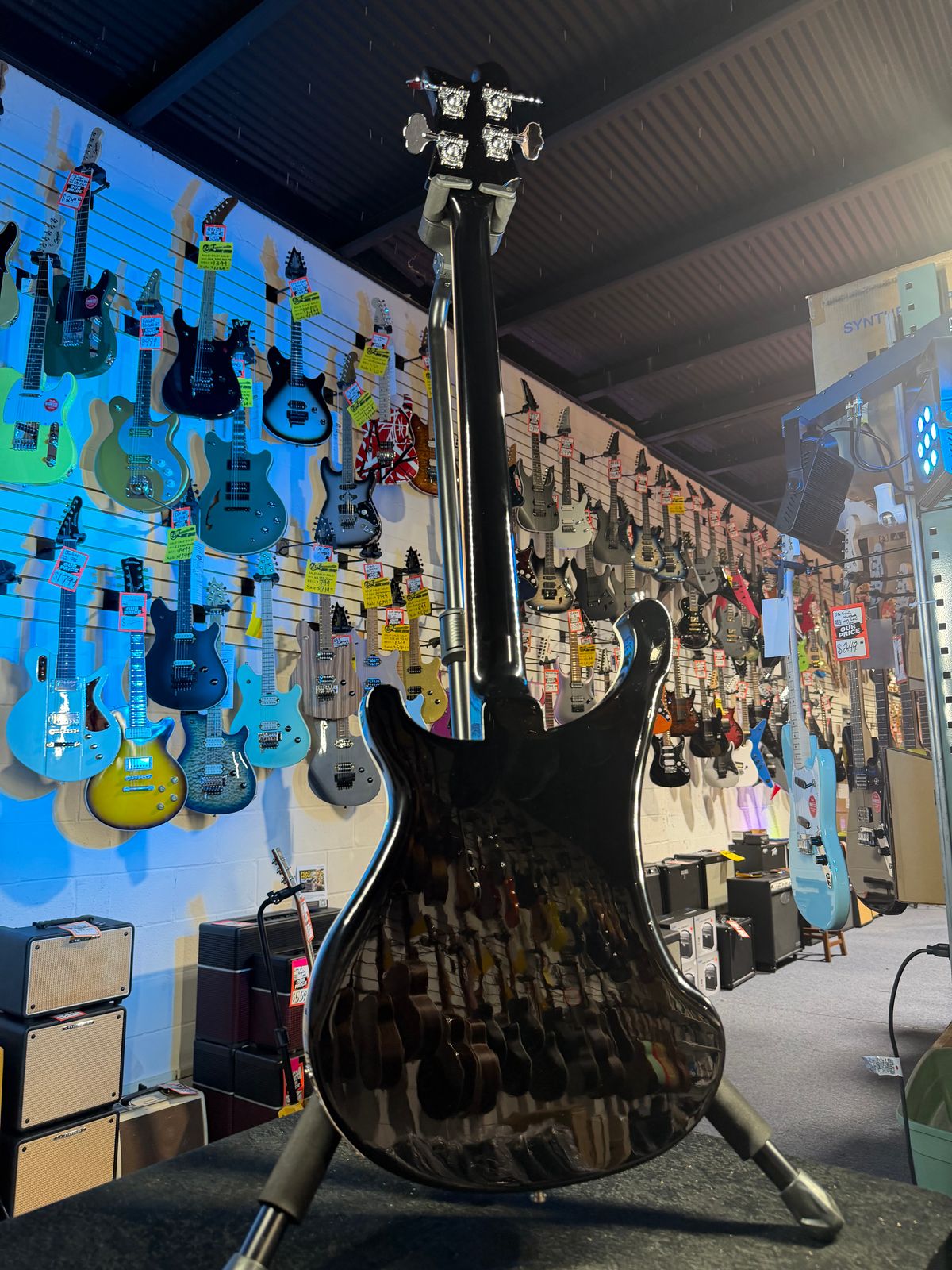 Rickenbacker 4003 Jetglo
