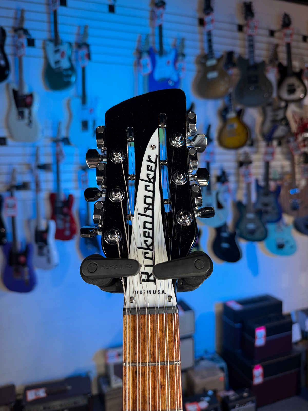 Rickenbacker 330/12 Jetglo