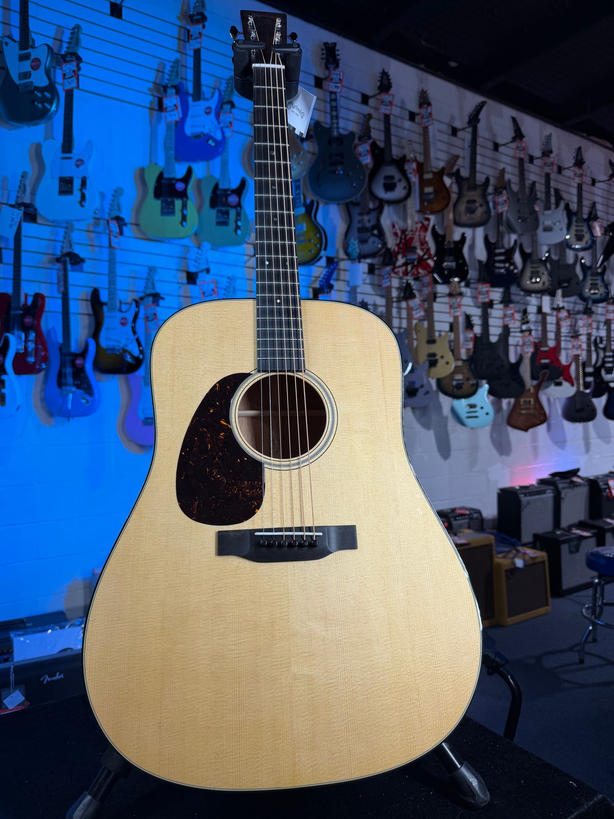 Martin Super D-18 Left-Handed Natural