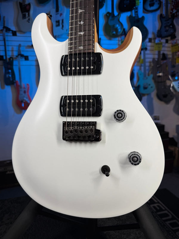 PRS SE CE 24 Satin - Flat White Top, C&M Exclusive - Black / Smoked Hardware # 555