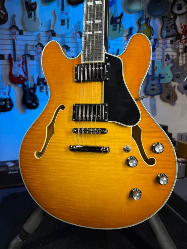 Eastman Guitars T486-GB Thinline  - Goldburst, w Case, Free Plek! 595