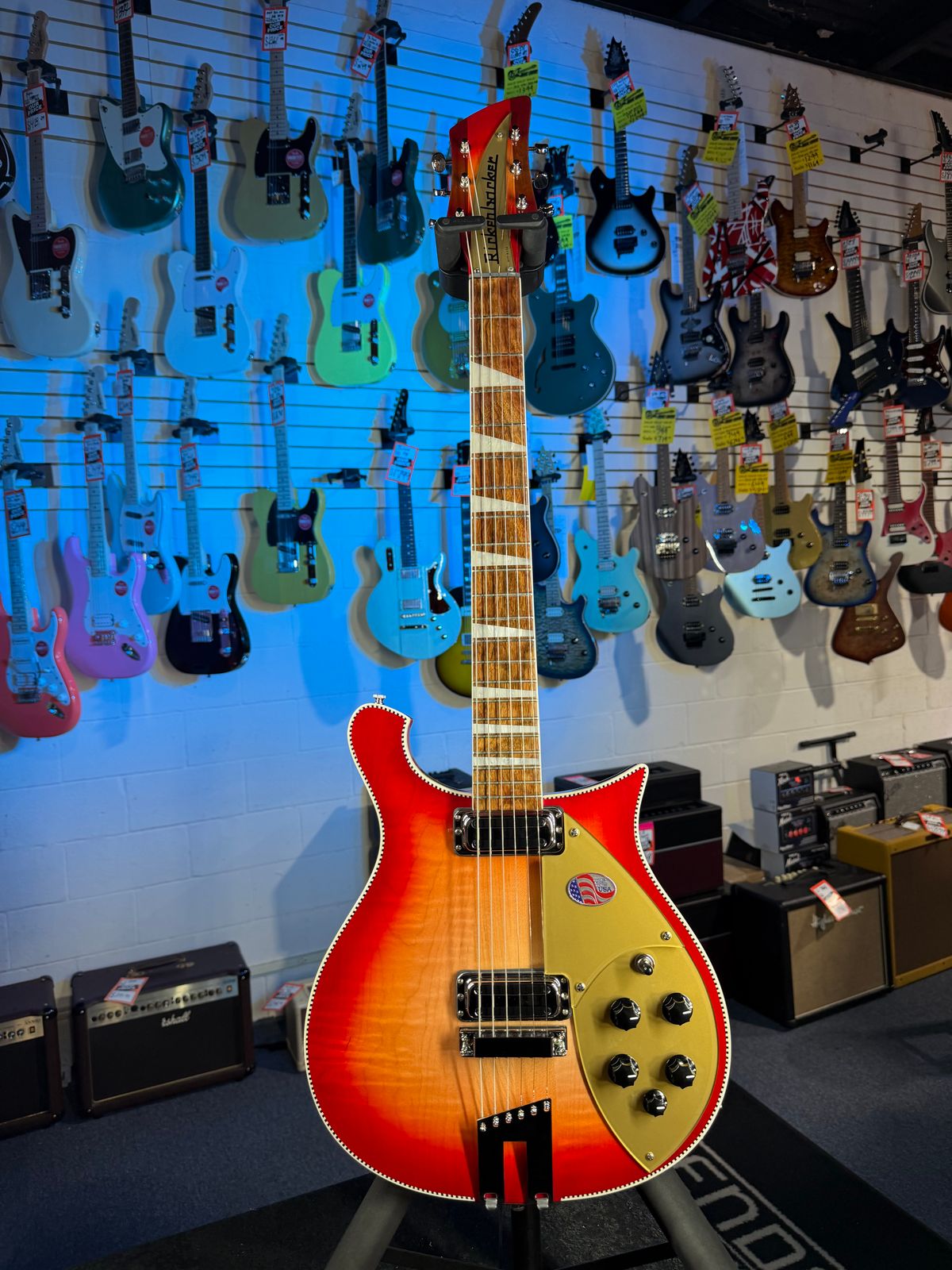 Rickenbacker 660 Fireglo
