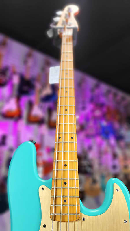 Squier 40th Anniversary Vintage Edition Jazz Bass - Satin Seafoam Green *FREE PLEK WITH PURCHASE* Free Ship