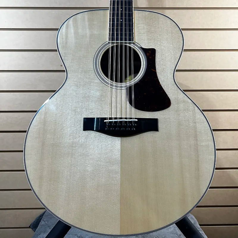 AC330E-12 Jumbo 12-string Acoustic-electric Guitar - Natural #903