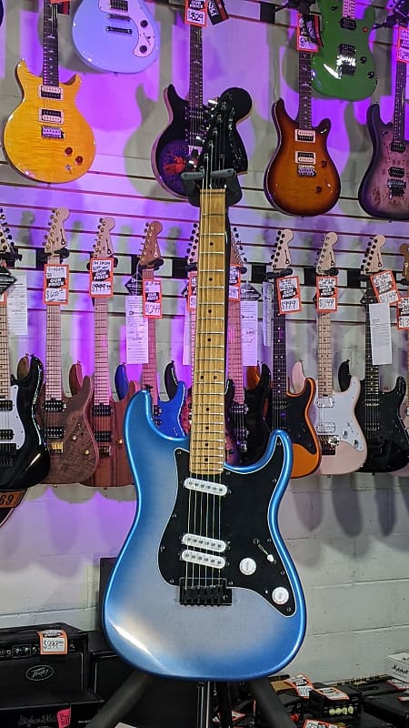 Squier Contemporary Stratocaster Special - Skyburst Metallic with Black Pickguard *FREE PLEK WITH PURCHASE*! 446