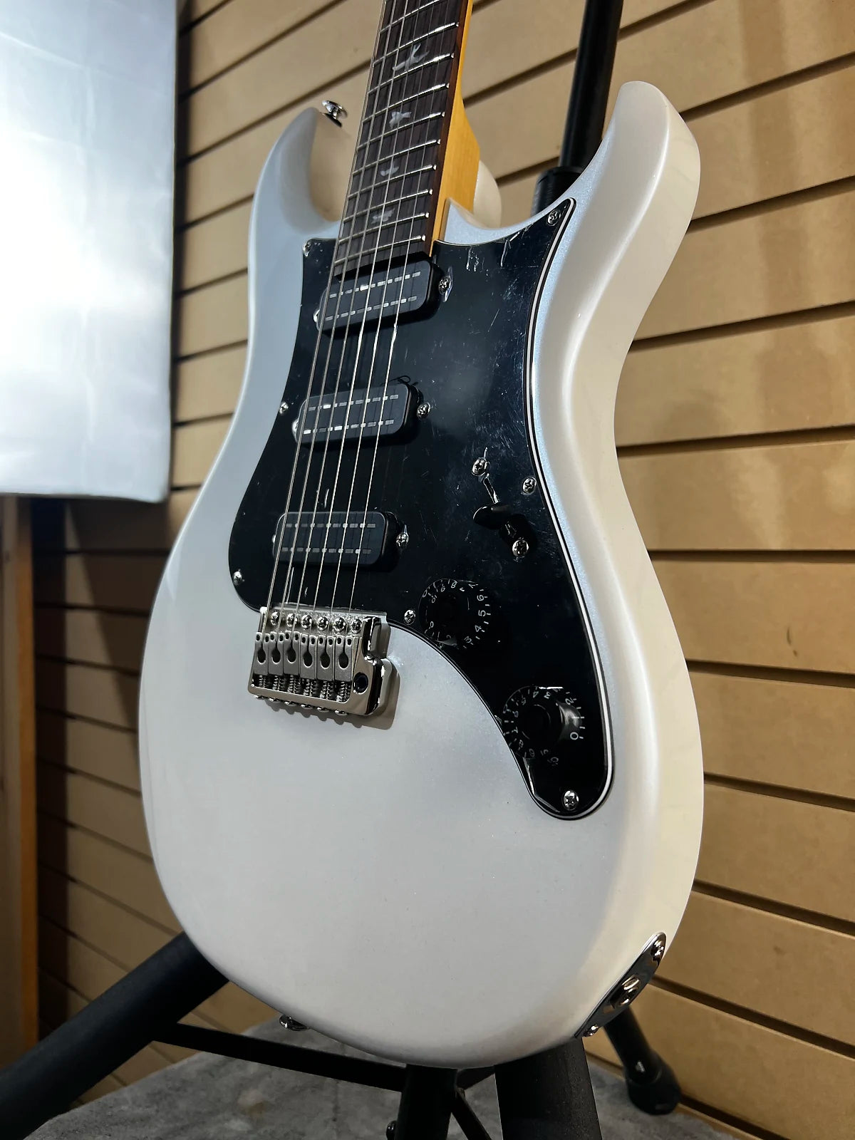 SE NF 3 Electric Guitar - Pearl White with Rosewood Fingerboard #301