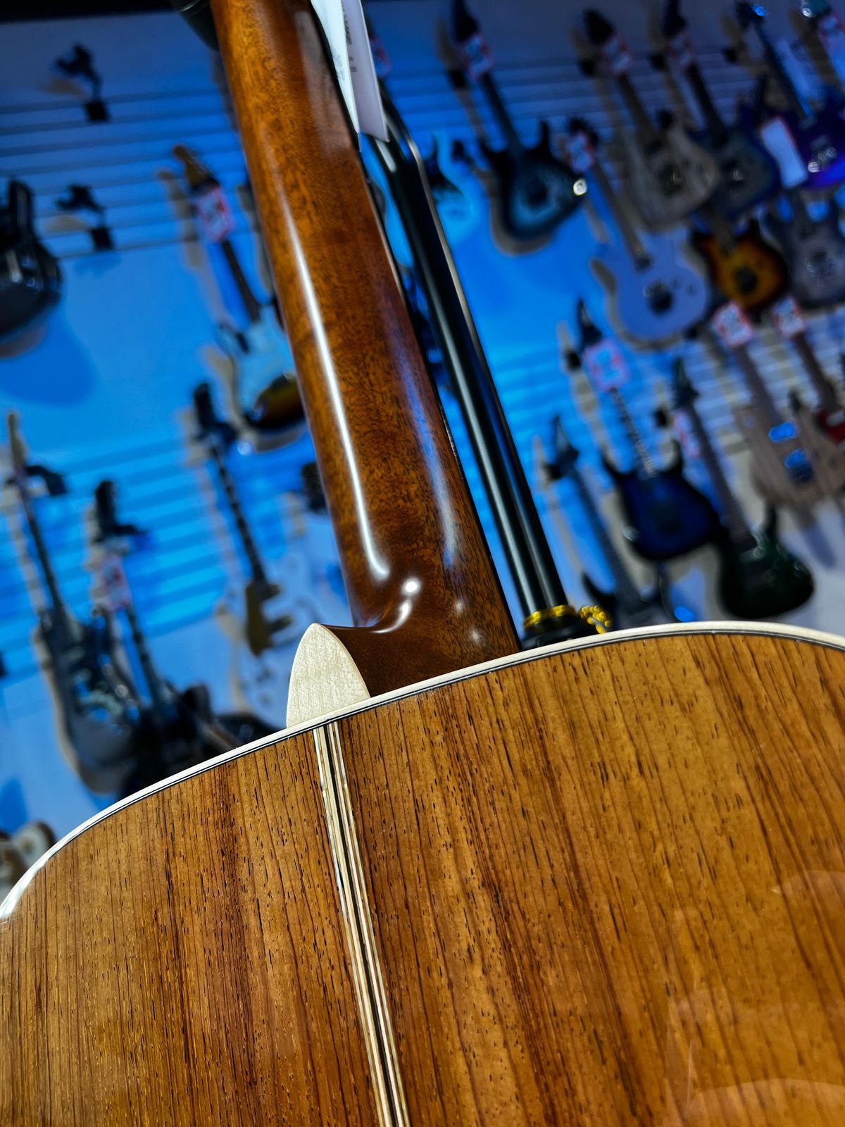 Martin OM 20th-Century LTD Acoustic Guitar - Natural (#7 of 20) - RGM Watch