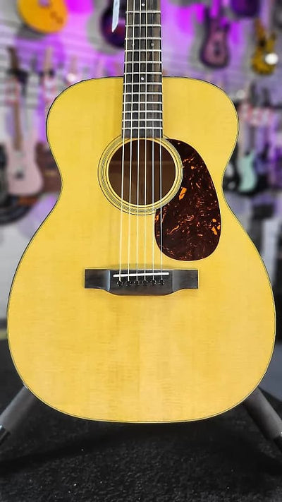 Martin 00-18 Acoustic Guitar - Natural Authorized Dealer * WITH PURCHASE*