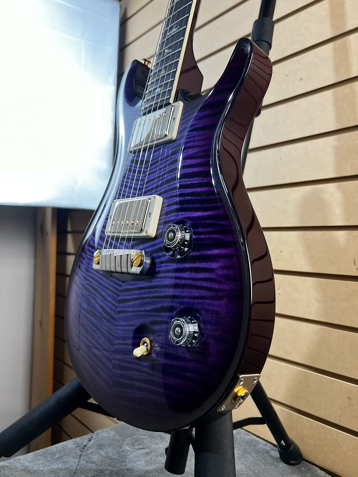 McCarty Electric Guitar - Ultra Violet Smokeburst, 10 Top #850