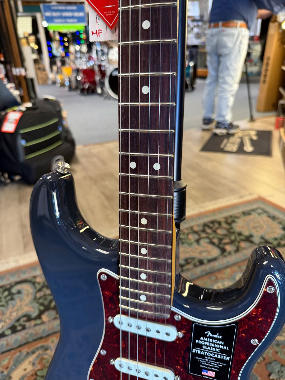 Fender American Professional Classic Stratocaster, Faded Black